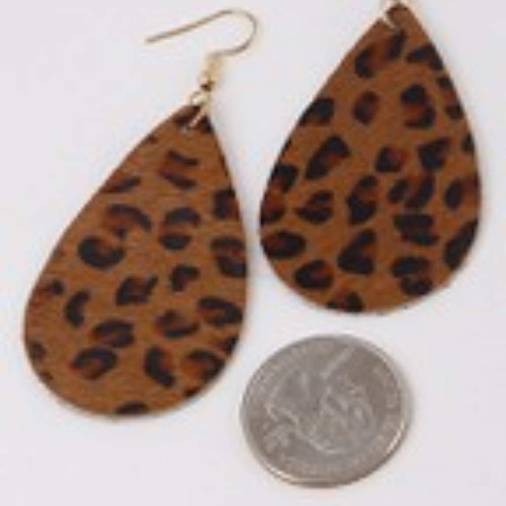 Celeste Earring - Picture 2 of 2